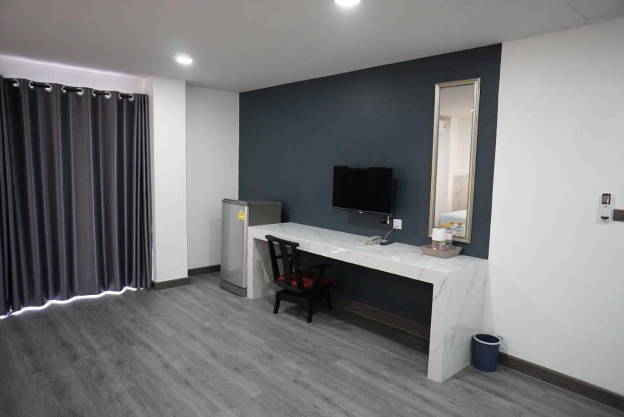 Prinn Hotel Rayong Luaran gambar