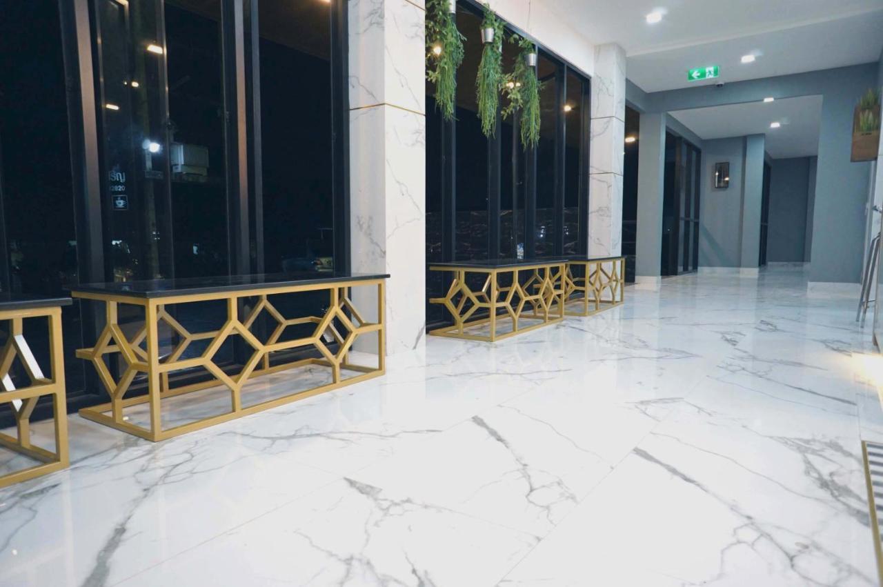 Prinn Hotel Rayong Luaran gambar