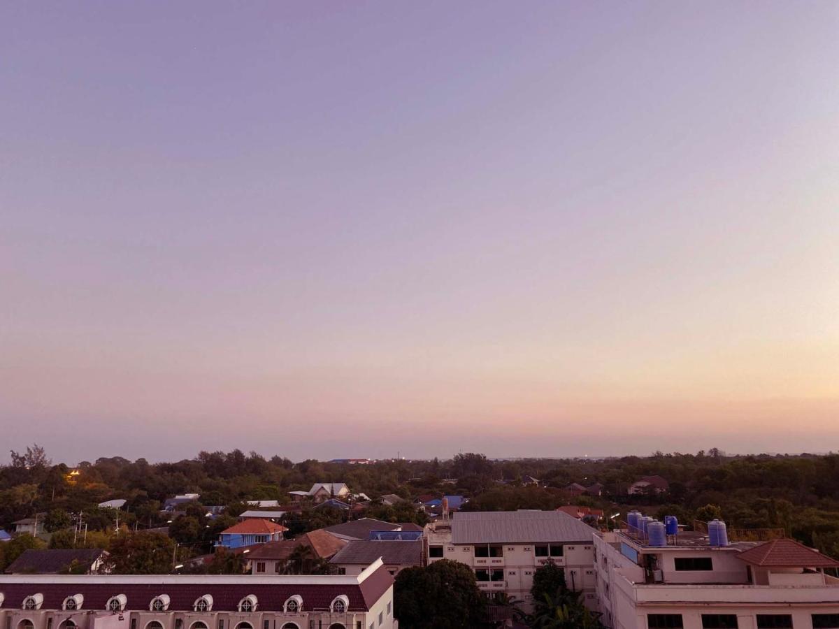 Prinn Hotel Rayong Luaran gambar