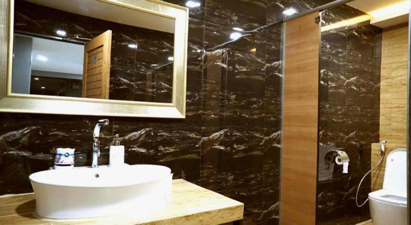 Prinn Hotel Rayong Luaran gambar