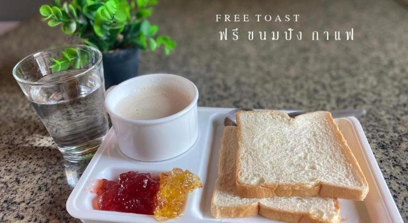 Prinn Hotel Rayong Luaran gambar