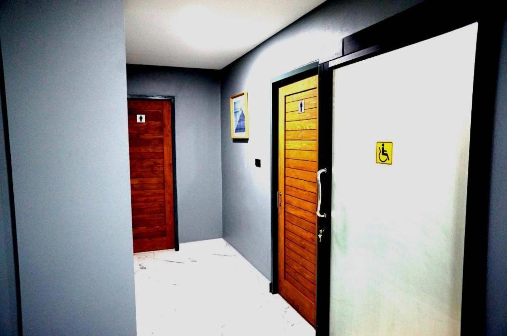 Prinn Hotel Rayong Luaran gambar